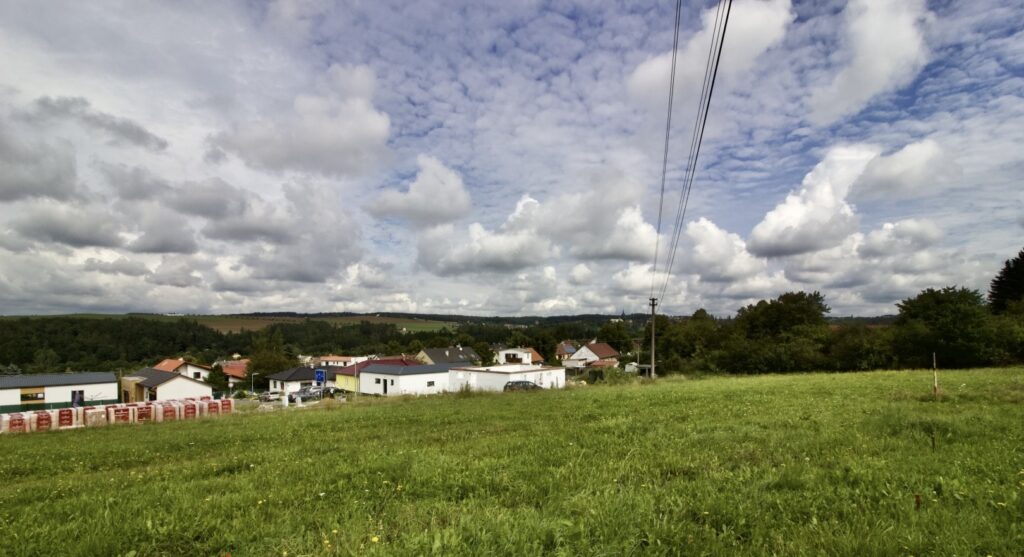 Stavební pozemek  721m² – Všenice 8